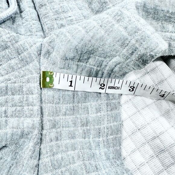 Princess Polly high waist grey waffle print shorts 0 - Picture 7 of 7